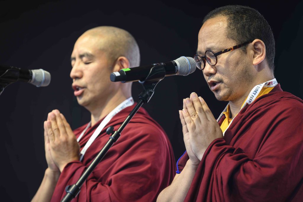 Tibet Fest | Tibet Haus, aufgenommen am Samstag (23.08.2025) auf dem Roßmarkt in Frankfurt am Main. Foto: Salome Roessler / lensandlight